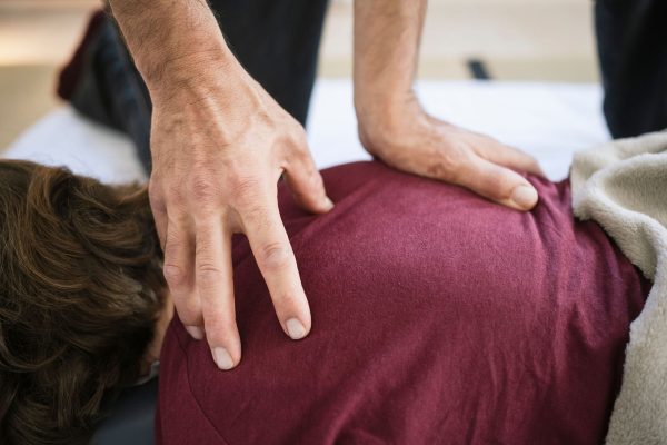 Shiatsu Bern Massage Reha - Fingerdruck Shiatsu Werkstatt Bern | Bastian Schreiber